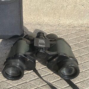 VINTAGE Bushnell Sportview 7x35 Wide Angle Green and Black Binoculars W/ Case
